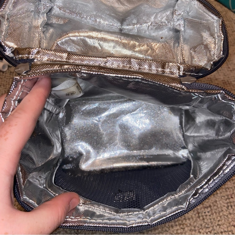 Adidas lunchbox - Picture 5 of 5